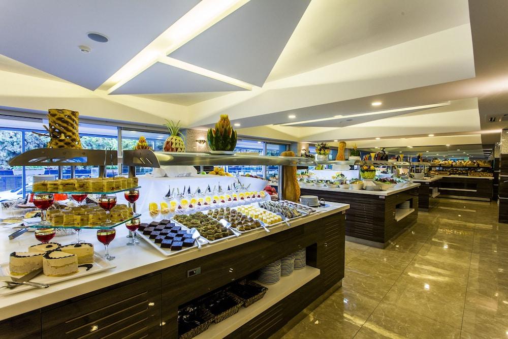 Avena Resort & Spa Hotel Alanya Exterior photo